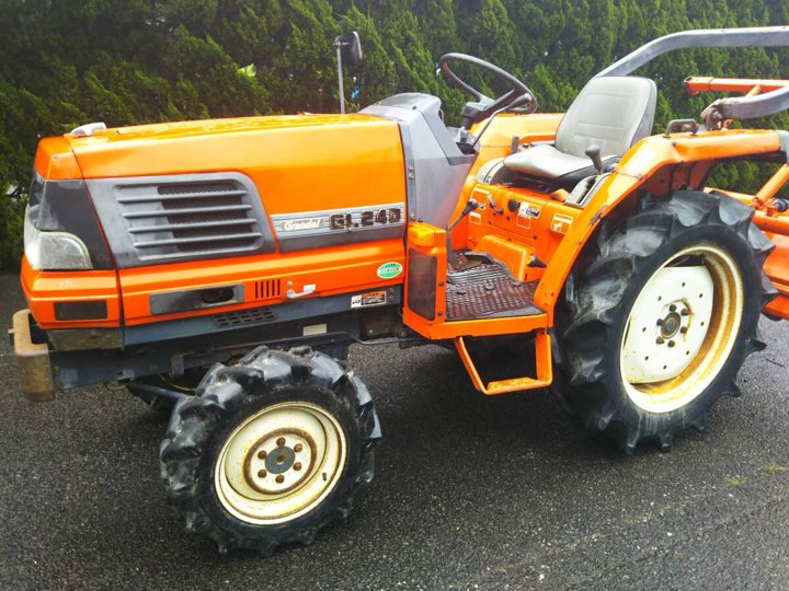 Kubota GL 24 HP
