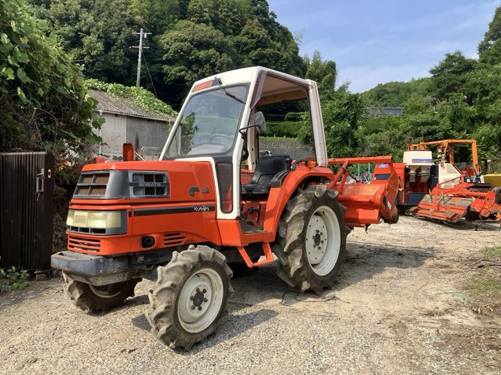 Kubota GT 23 HP